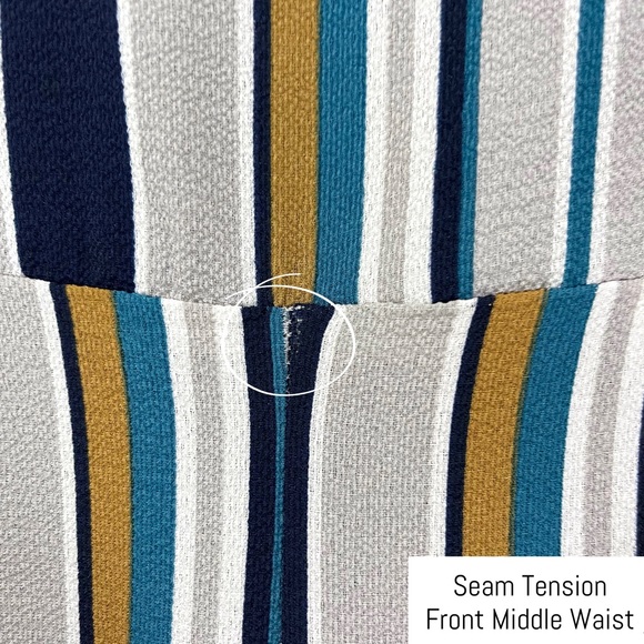 Monteau- Blue Gray Stripe Wide Leg Jumpsuit Size Large (Juniors). - Picture 9 of 12